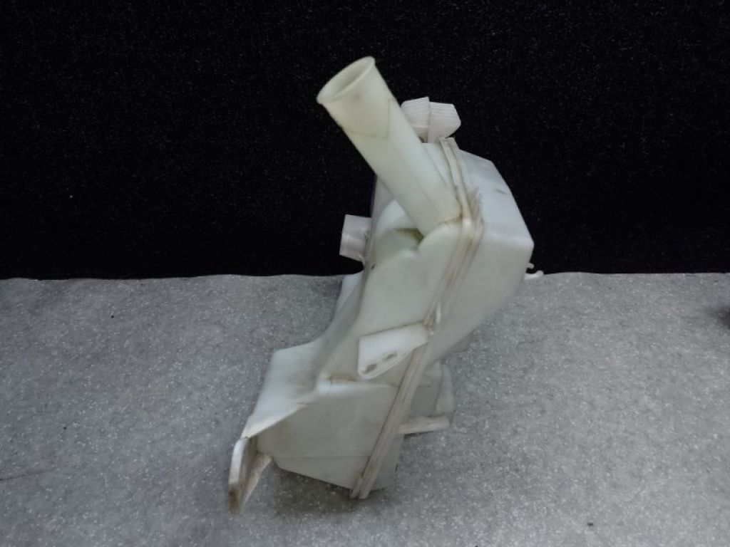 CP9Z-17618-A | Бачок омывателя FORD FOCUS 10-18 - Фото 2