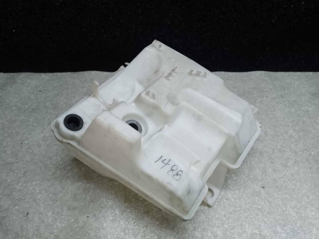CP9Z-17618-A | Бачок омывателя FORD FOCUS 10-18 - Фото 4