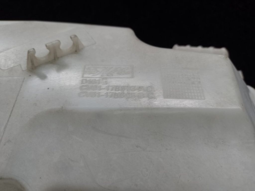 CP9Z-17618-A | Бачок омывателя FORD FOCUS 10-18 - Фото 5