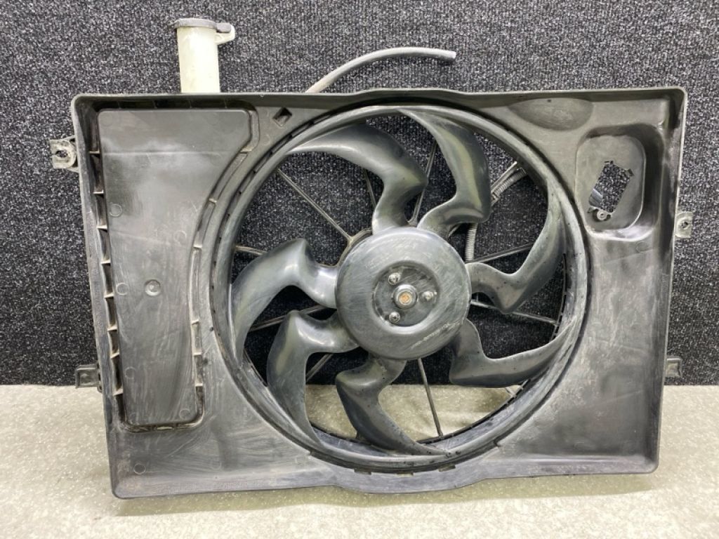 25380-F2000 | Дифузор вентилятора основного радіатора HYUNDAI ELANTRA AD 16-