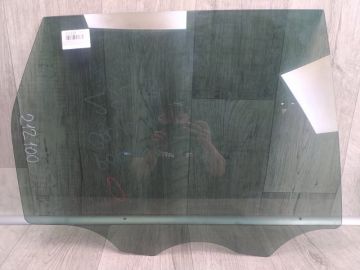 Скло дверей задн. прав. PORSCHE CAYENNE 10-18