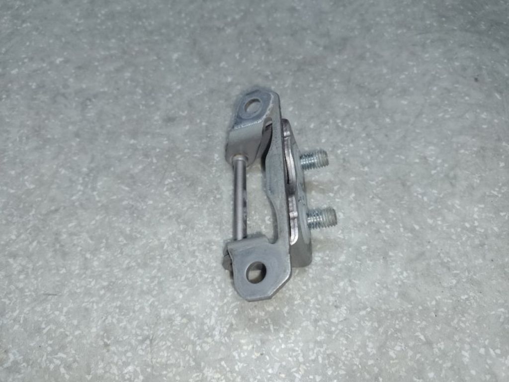 60879FJ000 | Петля крышки багажника SUBARU FORESTER 12-19 - Фото 3