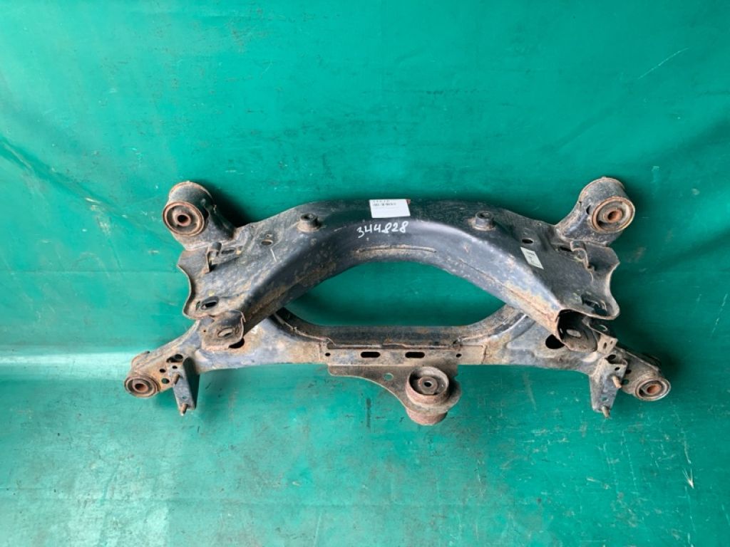55400-1KD0A | Балка задньої підвіски NISSAN JUKE 10-19