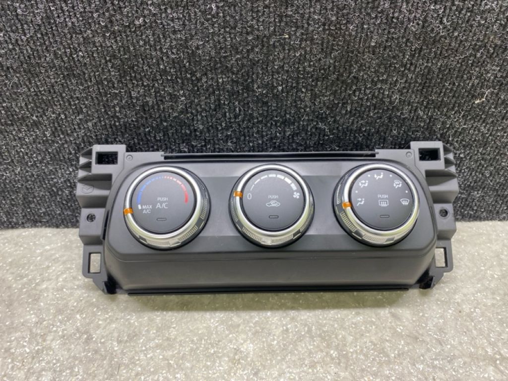 KB8B-61-190A | Блок управления печкой MAZDA CX-5 (KF) 16-21