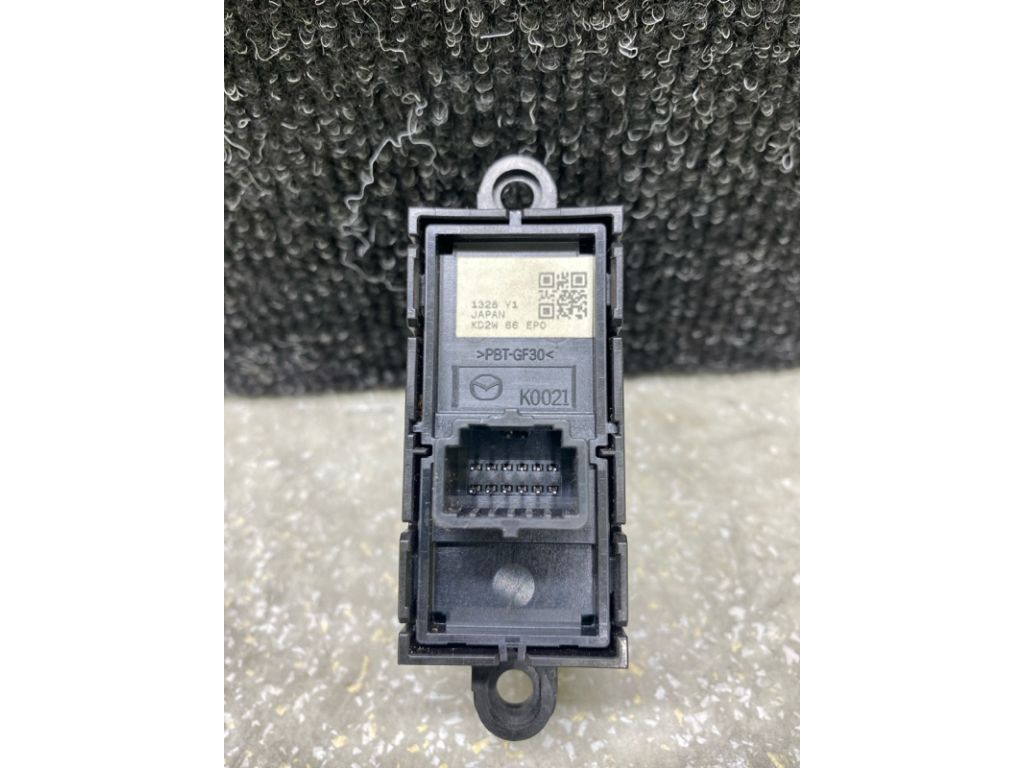 KD2W-66-EP0 | Кнопка стояночного тормоза MAZDA CX-5 (KF) 16-21 - Фото 4