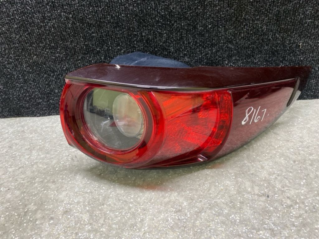 KB8A-51-150F | Фонарь наружный прав. MAZDA CX-5 (KF) 16-21