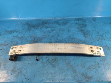 Підсилювач переднього бампера LEXUS CT200 11-17