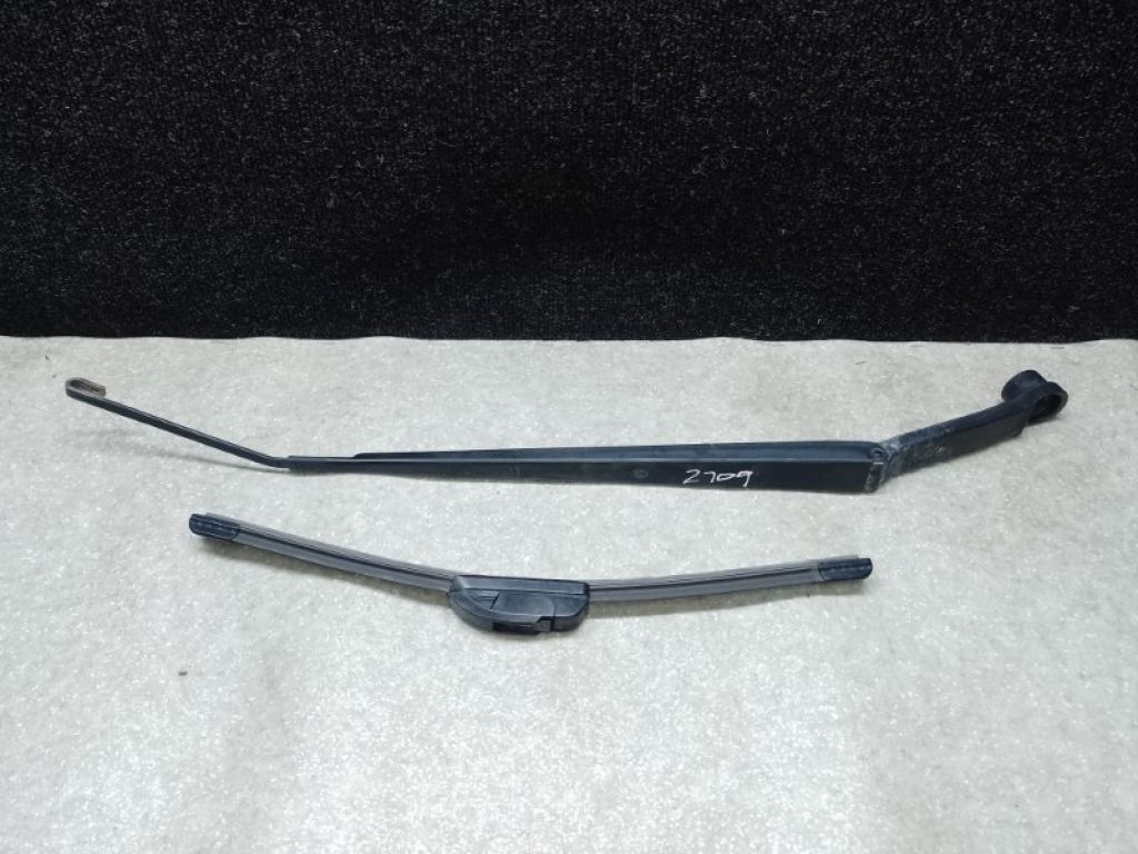 86532SG160 | Повідець склоочисника передній прав. SUBARU FORESTER 12-19