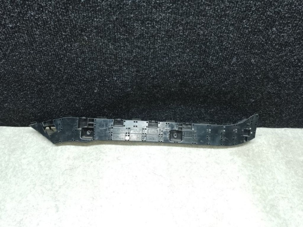 57707SG090 | Кронштейн заднього бампера лів. SUBARU FORESTER 12-19