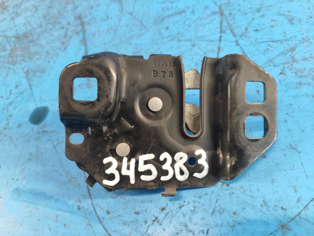 DS7Z16700C | Замок капоту прав. FORD FUSION 14-