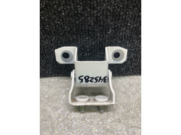 Петля кришки багажника MAZDA CX-30 19-