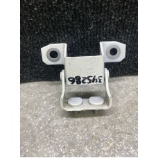 Петля кришки багажника MAZDA CX-30 19-
