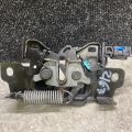 DGJ1-56-620 | Замок капоту MAZDA CX-30 19- - Прев'ю 2