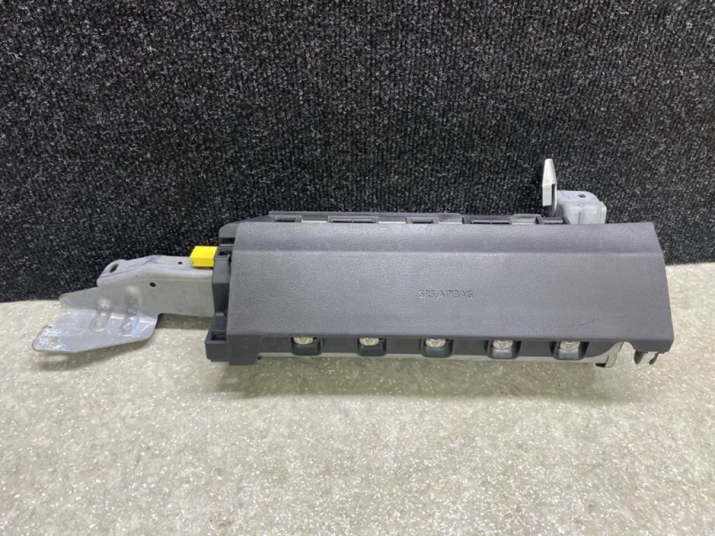 DGH9-57-KS002 | Подушка безпеки в коліна лів. MAZDA CX-30 19-