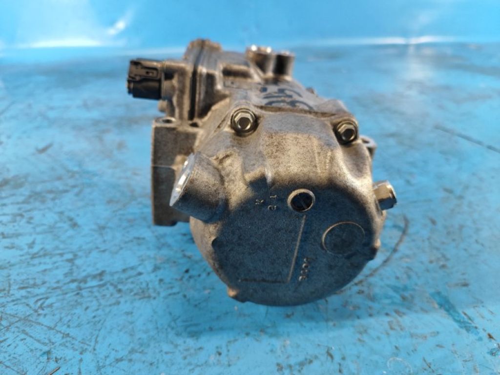 88370-47060 | Компресор кондиціонера TOYOTA PRIUS - 30 09-17 - Фото 3