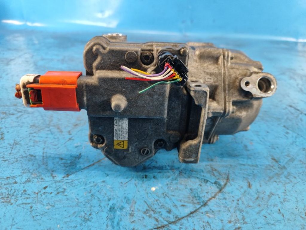 88370-47060 | Компресор кондиціонера TOYOTA PRIUS - 30 09-17 - Фото 4