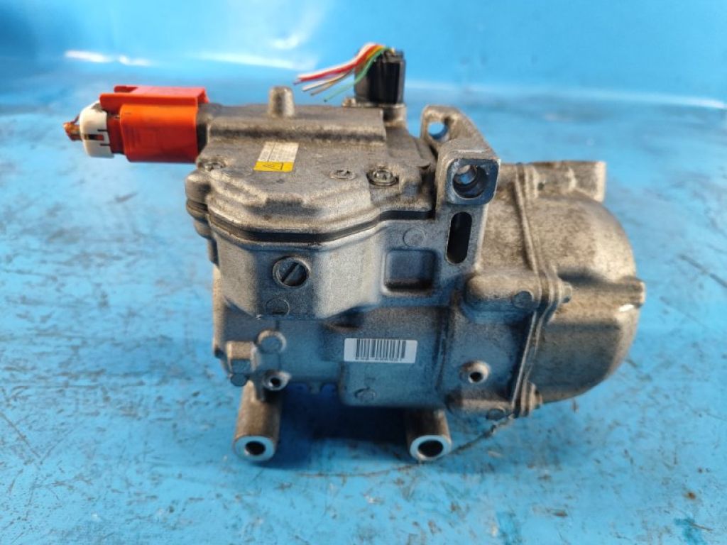88370-47060 | Компресор кондиціонера TOYOTA PRIUS - 30 09-17 - Фото 5