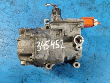 Компрессор кондиционера TOYOTA PRIUS - 30 09-17