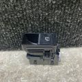 BDGF-66-370 | Кнопка склопідіймача задн. MAZDA CX-30 19-