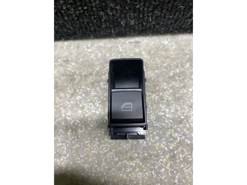 BDGF-66-370 | Кнопка склопідіймача задн. MAZDA CX-30 19- - Фото 4