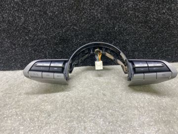 Кнопки на руль MAZDA CX-30 19-