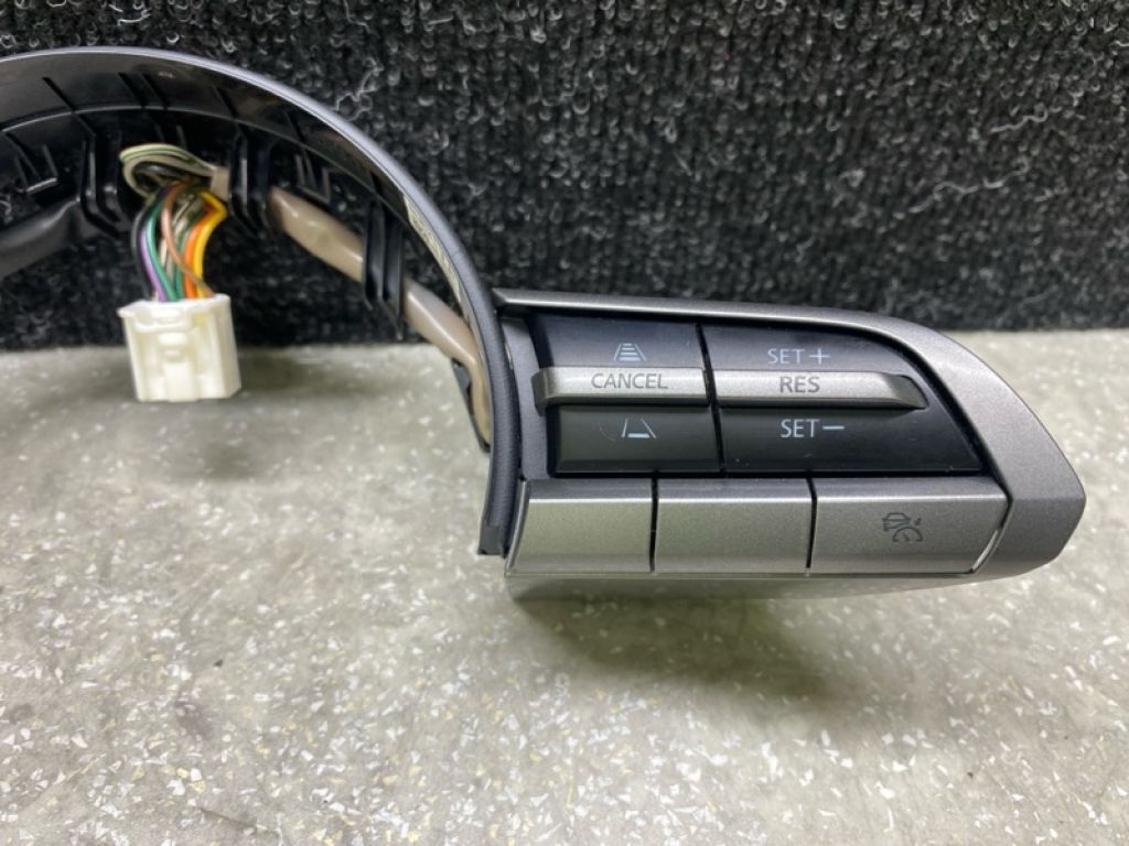 BEMD-66-4M0A | Кнопки на руль MAZDA CX-30 19- - Фото 3