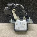 BJT6-62-310B | Замок кришки багажника MAZDA CX-30 19- - Прев'ю 2