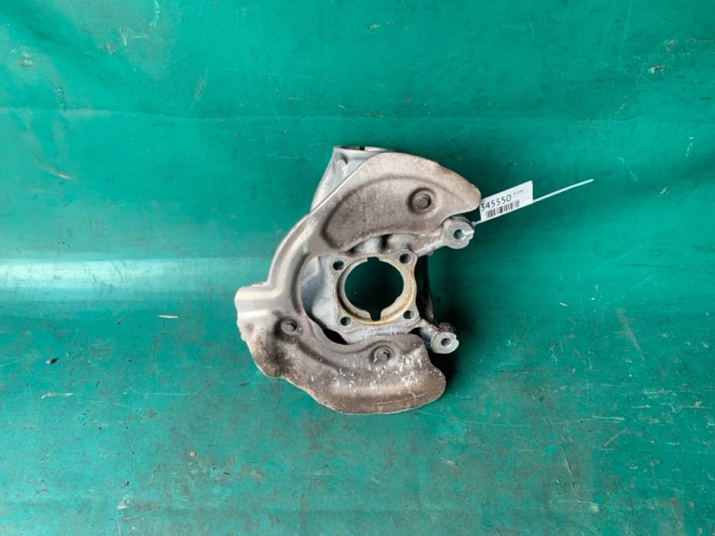 31 21 6 852 159 | Кулак поворотний лів. BMW I3 (I01) 13–22