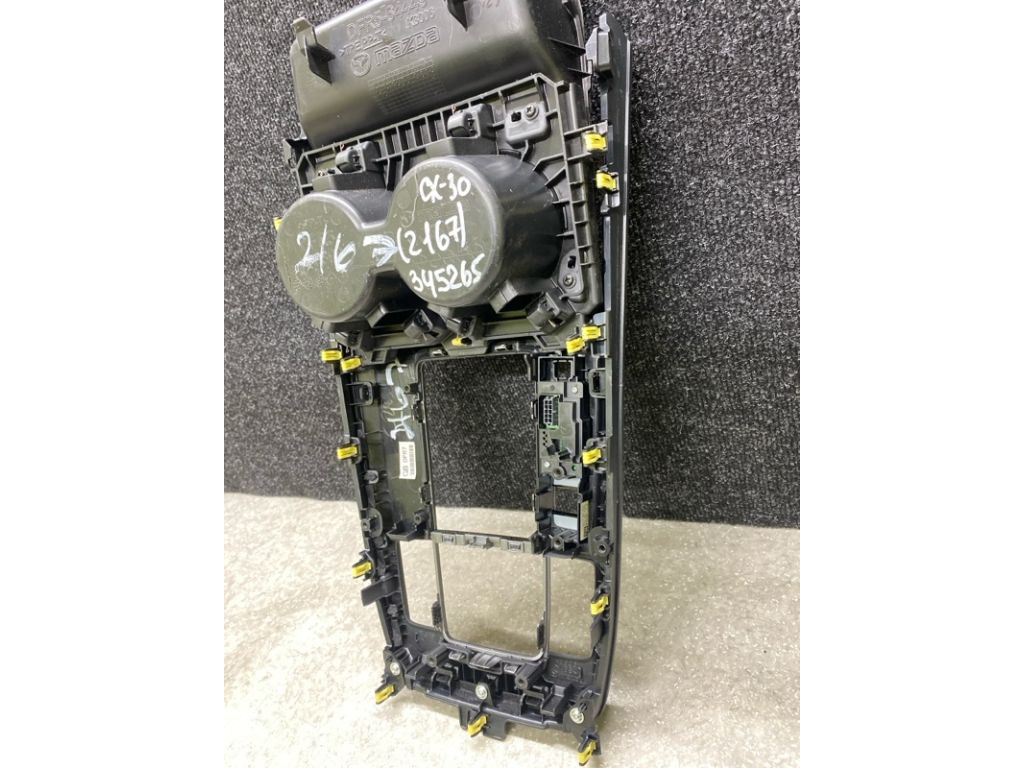DFR7-64-340A | Консоль центральна MAZDA CX-30 19- - Фото 10