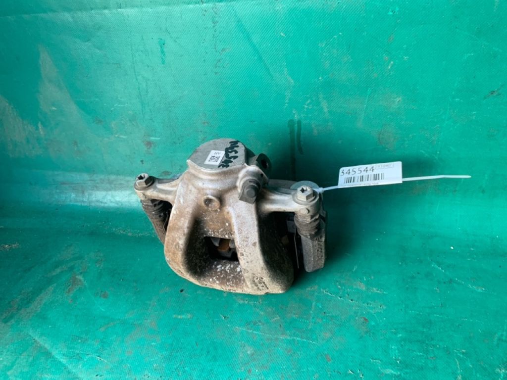 34 11 6 860 270 | Супорт гальмівний передн. прав. BMW I3 (I01) 13–22