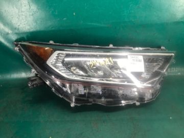 Фара прав. TOYOTA RAV4 18-