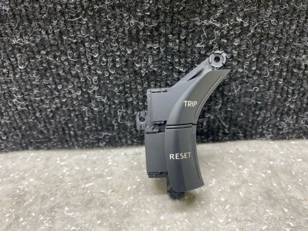 96700-3X801RY | Кнопки на руль прав. HYUNDAI ELANTRA MD 10-15