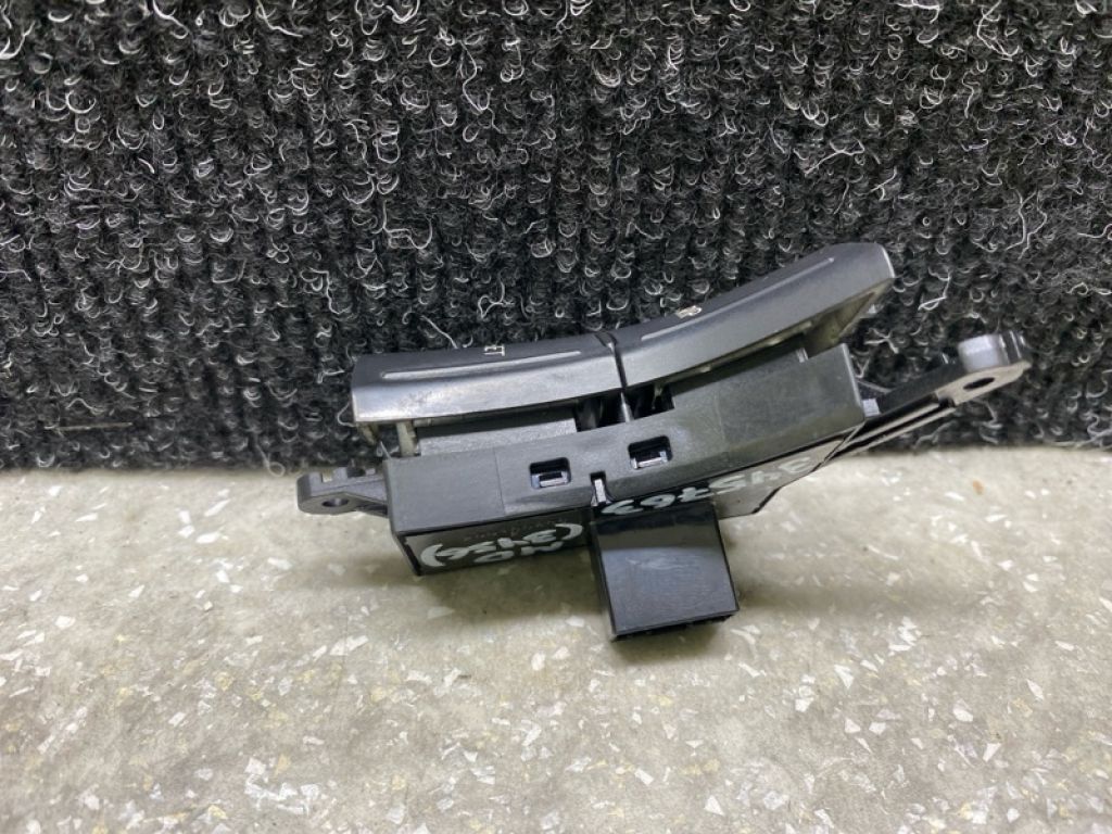 96700-3X801RY | Кнопки на руль прав. HYUNDAI ELANTRA MD 10-15 - Фото 3