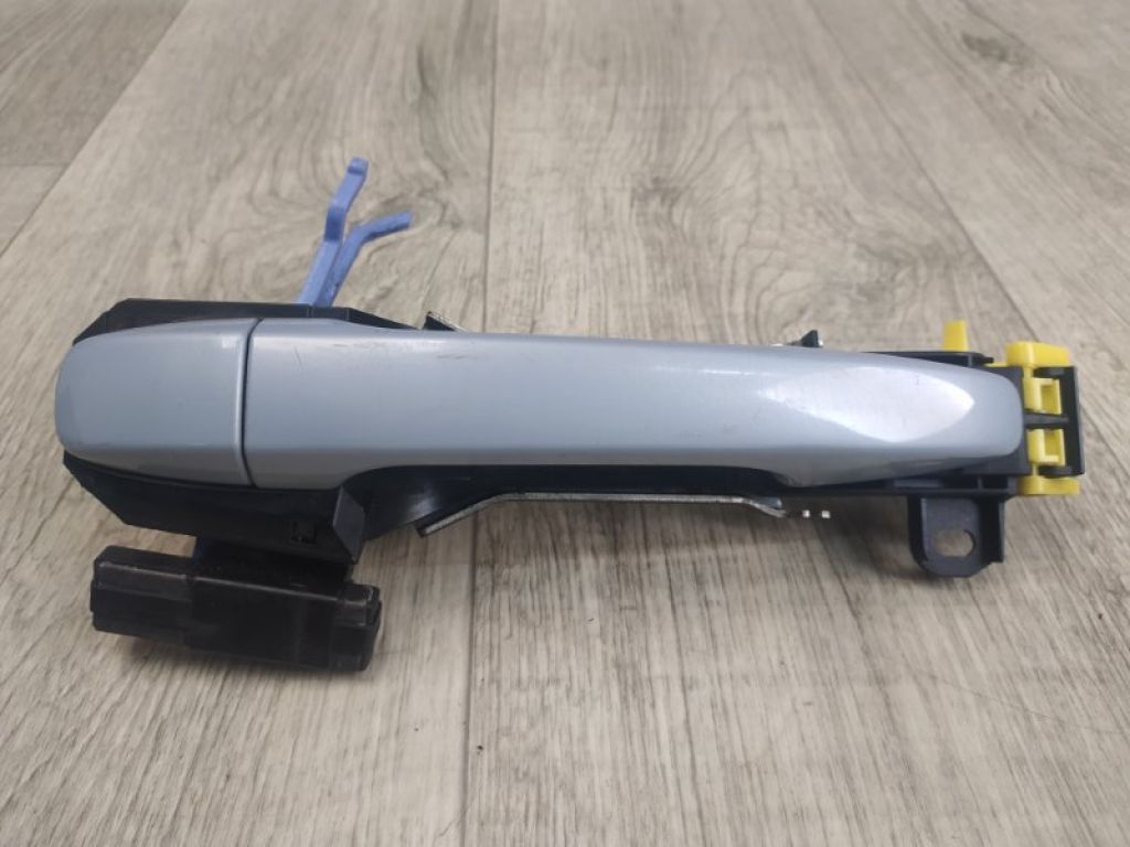 69211-74020-B0 | Ручка двери наружная задн. лев. TOYOTA PRIUS - 30 09-17