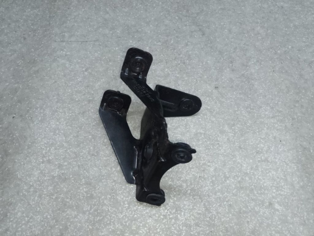 DA8Z-2C304-B | Кронштейн блока ABS FORD FLEX 08-19