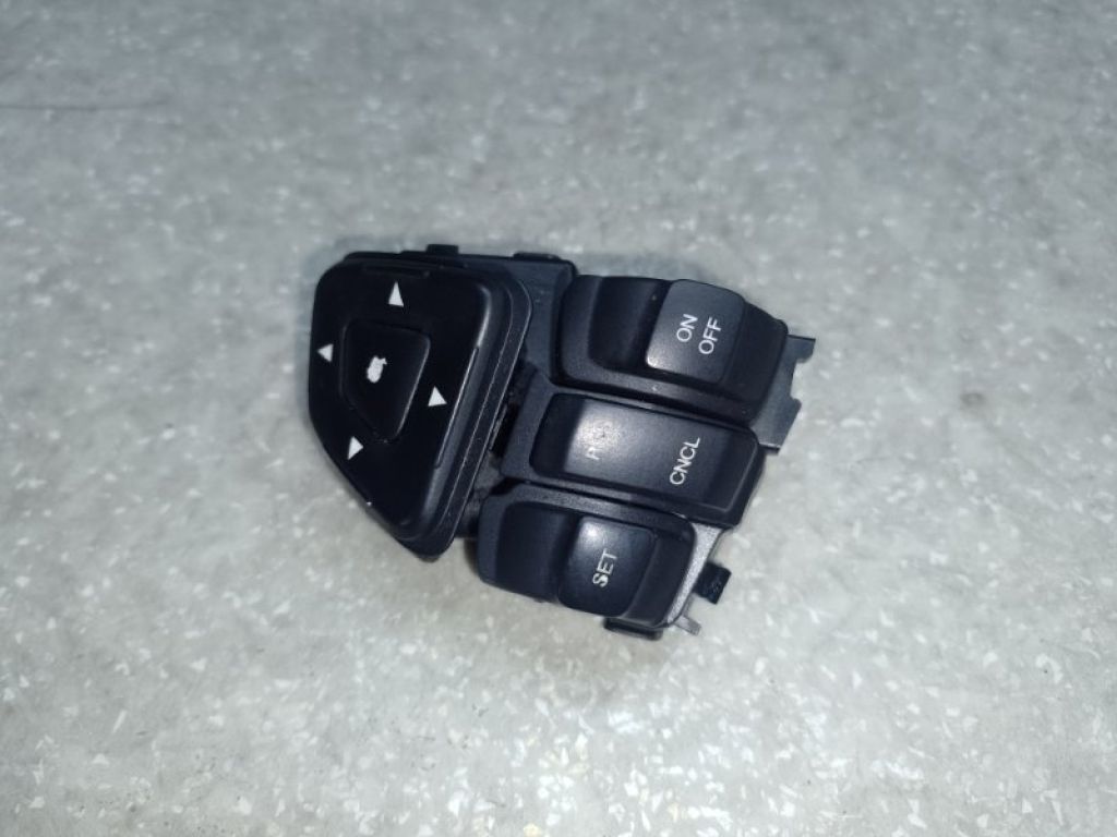 BT4Z-9C888-AB | Кнопки на руль лев. FORD FLEX 08-19