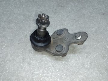 Кульова опора передн. прав. TOYOTA SIENNA 03-10