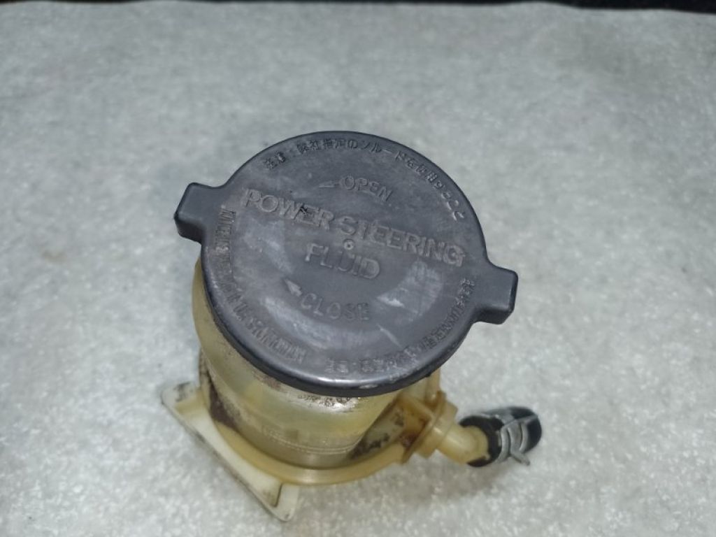 44360-08020 | Бачок ГУР TOYOTA SIENNA 03-10 - Фото 4
