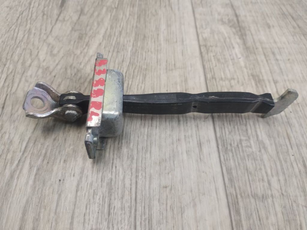 6863047050 | Ограничитель двери задн. лев. TOYOTA PRIUS 16- - Фото 2