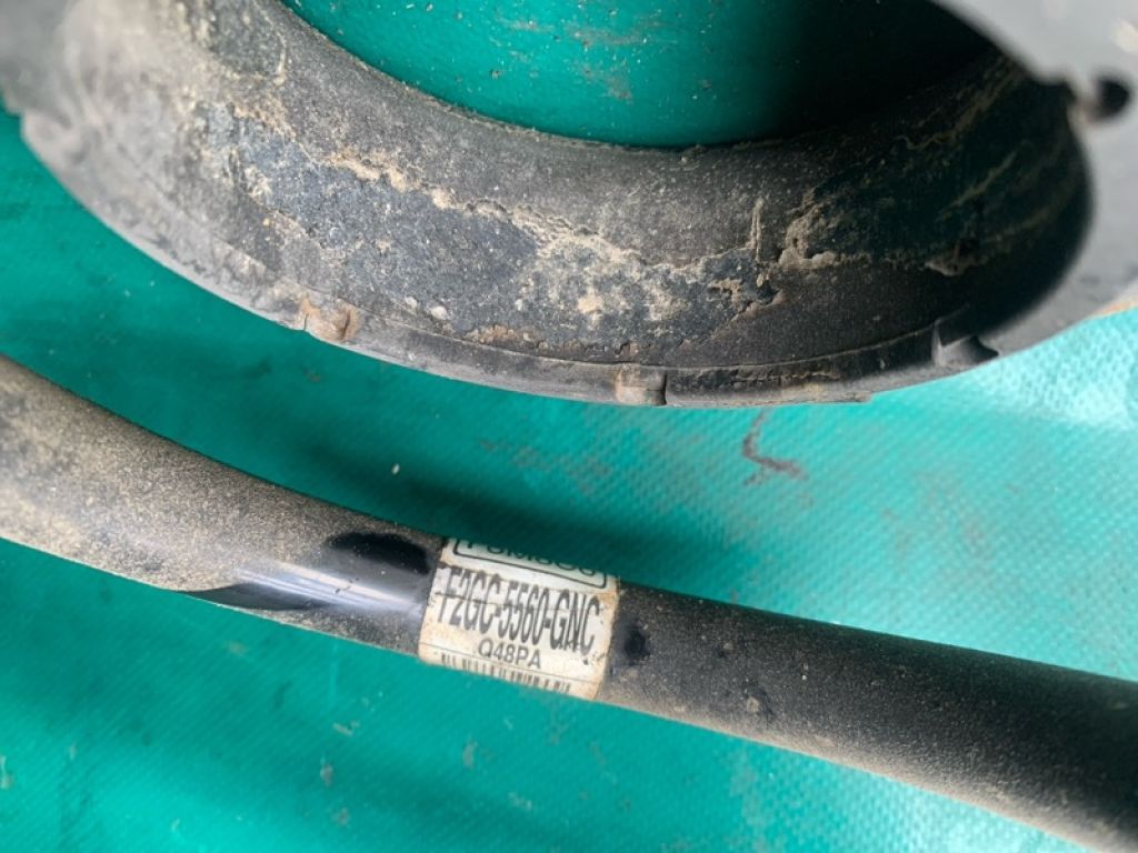 F2GZ-5560-G | Пружина задньої підвіски LINCOLN MKX 16-18 - Фото 2