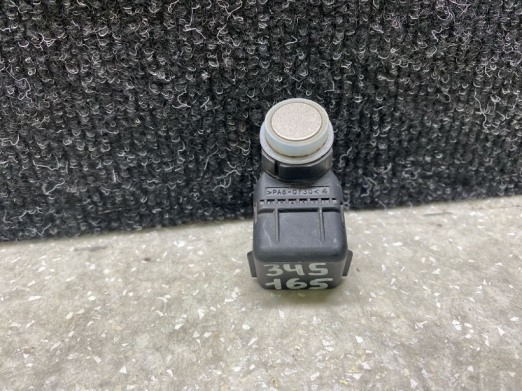 95720-C6000BG1 | Датчик парктроніка задн. KIA SORENTO UM 14-