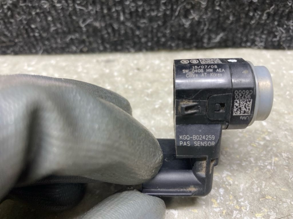 95720-C6000BG1 | Датчик парктроніка задн. KIA SORENTO UM 14- - Фото 3