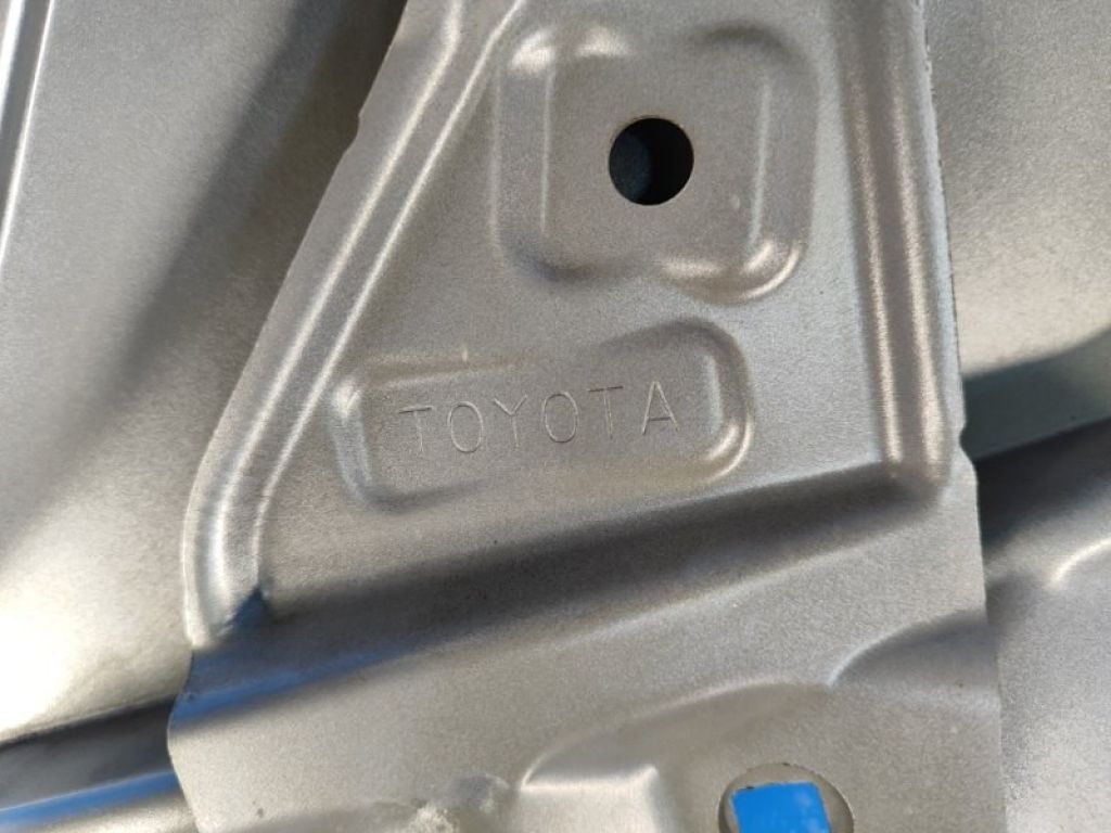 53801-47050 | Крыло переднее прав. TOYOTA PRIUS - 30 09-17 - Фото 9