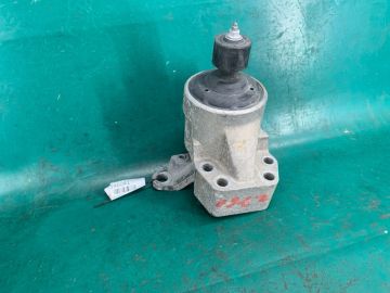 Подушка двигуна LINCOLN MKX 16-18
