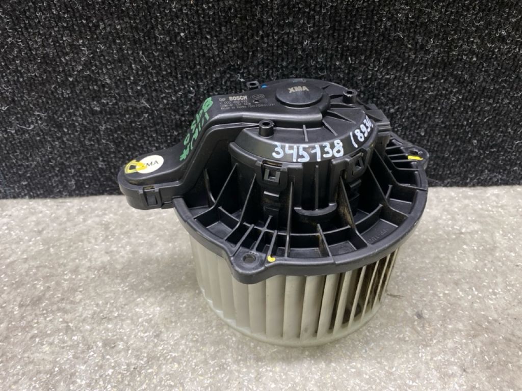 97113-1U000 | Моторчик печки KIA SORENTO UM 14-