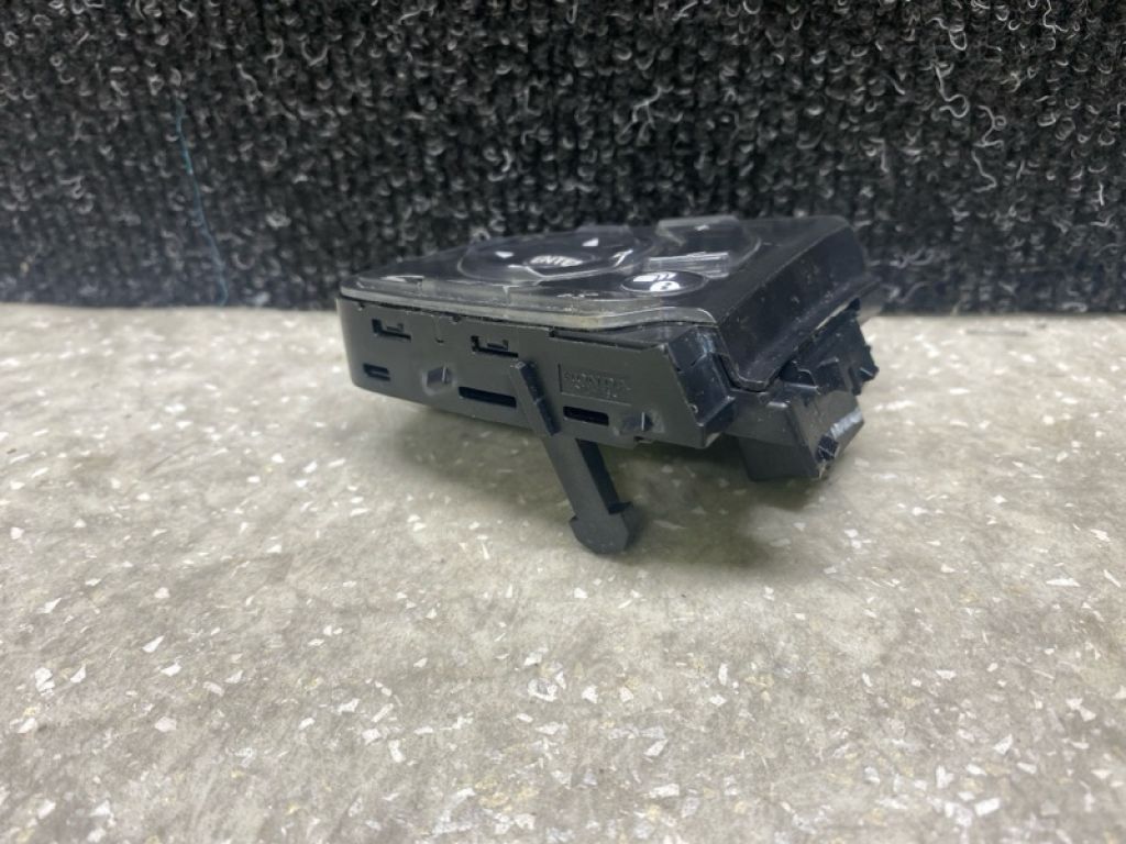 35880-TLA-L81 | Кнопки на руль лев. HONDA CIVIC FC/FK 15- - Фото 4