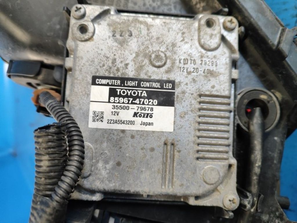 8118547600 | Фара лів. TOYOTA PRIUS PLUS 11-14 - Фото 6