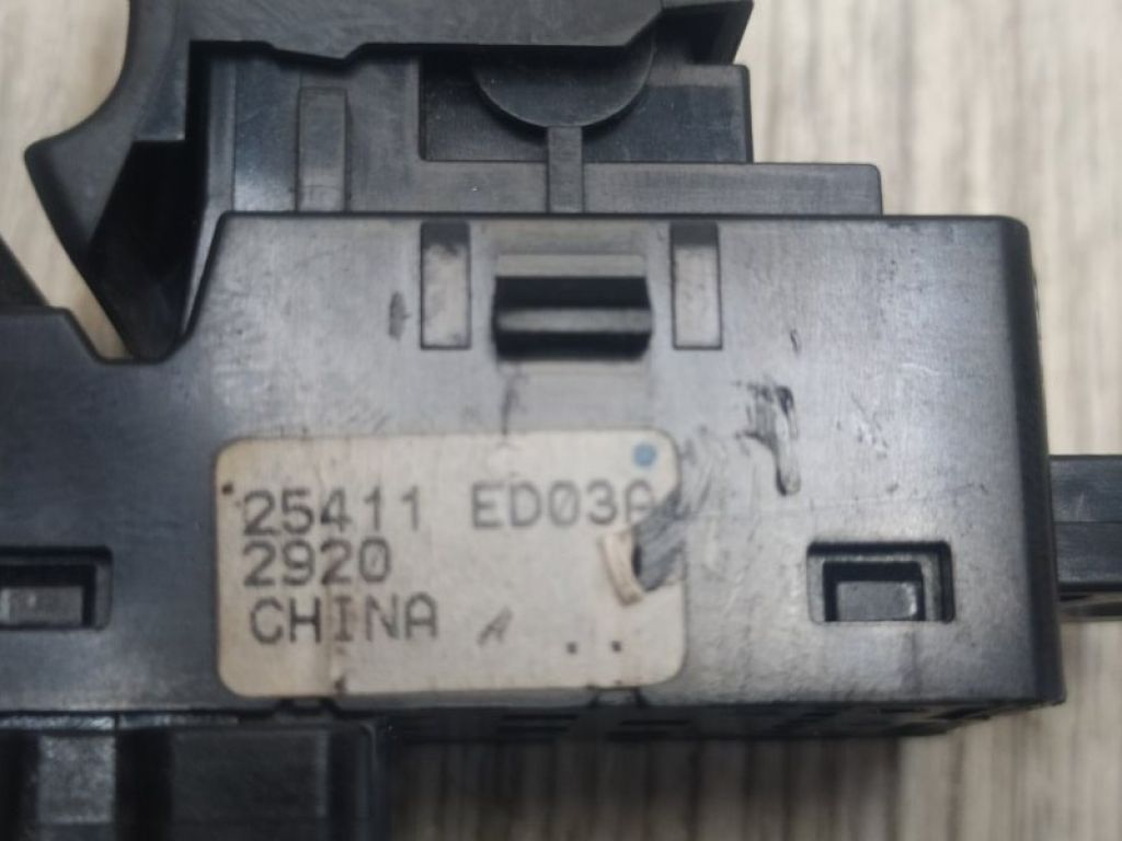 25411-ED03A | Кнопка склопідіймача задн. NISSAN TIIDA/VERSA C11 04-11 - Фото 5
