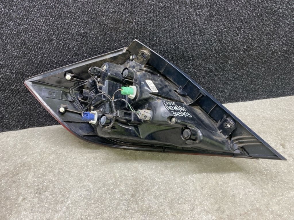 33500-TBA-A01 | Фонарь наружный прав. HONDA CIVIC FC/FK 15- - Фото 4