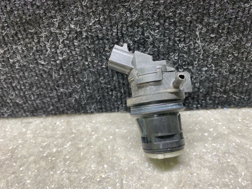 85330-60190 | Насос омывателя стекла LEXUS ES350 06-12 - Фото 2